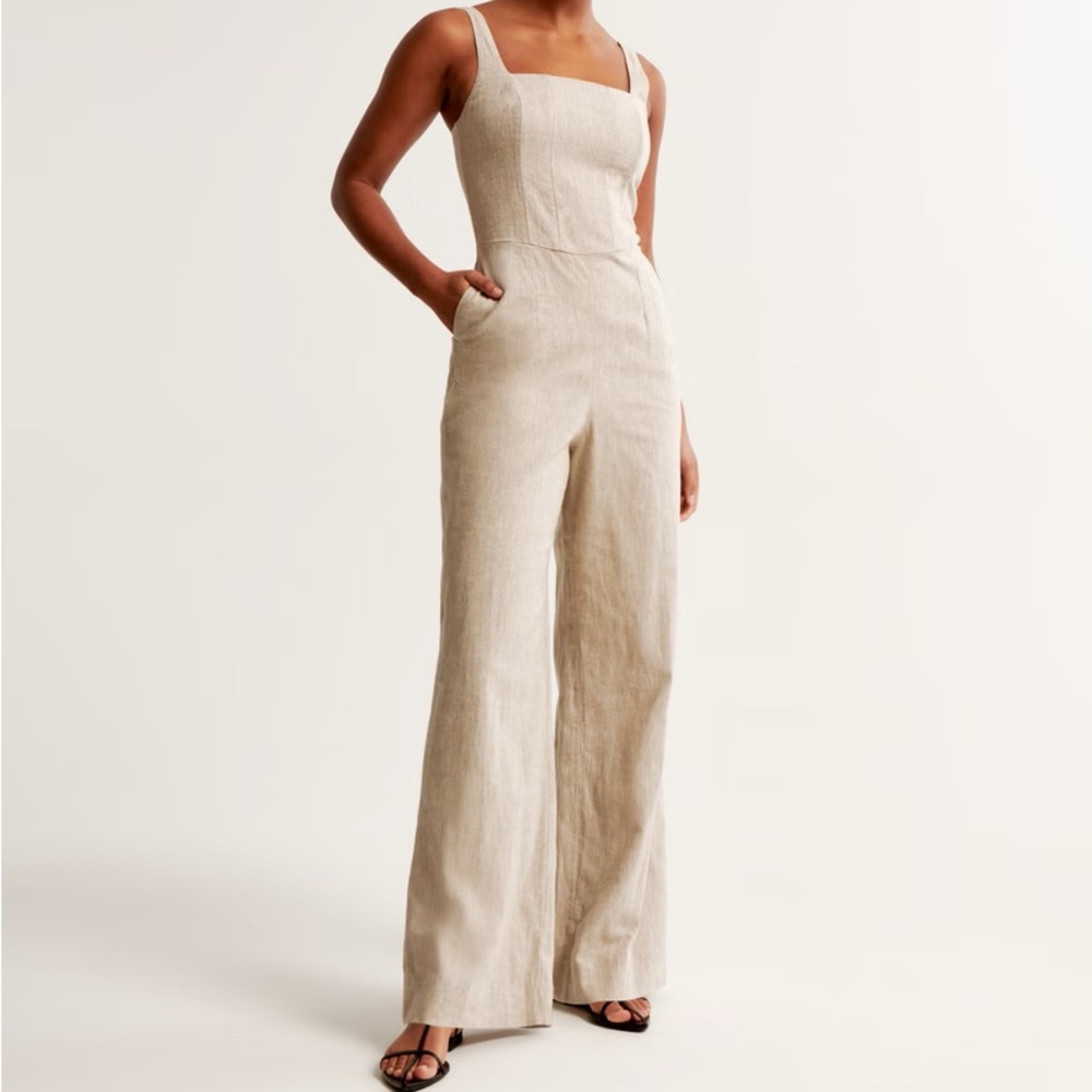 Abercrombie & Fitch Beige Jumpsuit